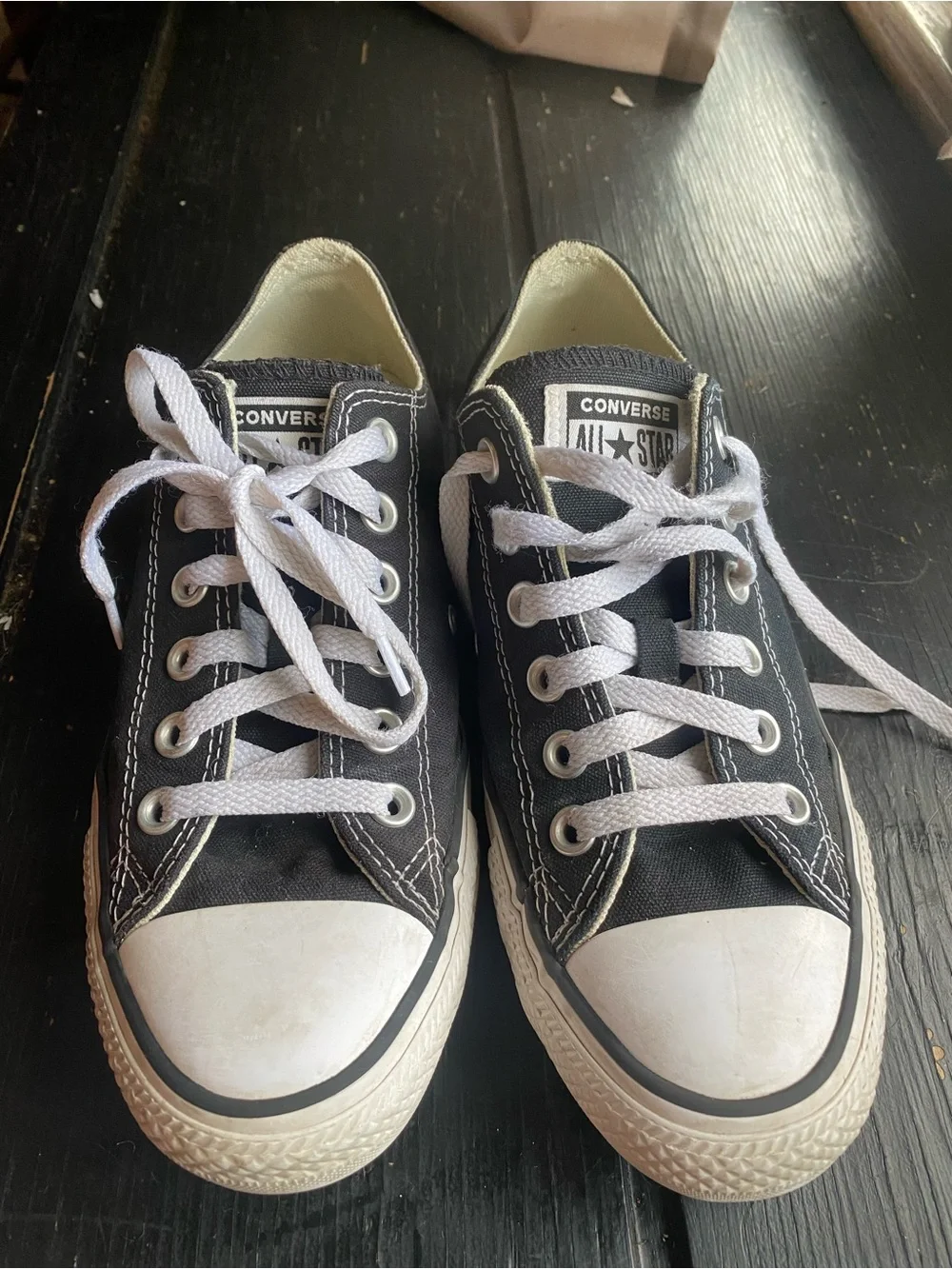 Converse womans Black & White Low Top Sneakers